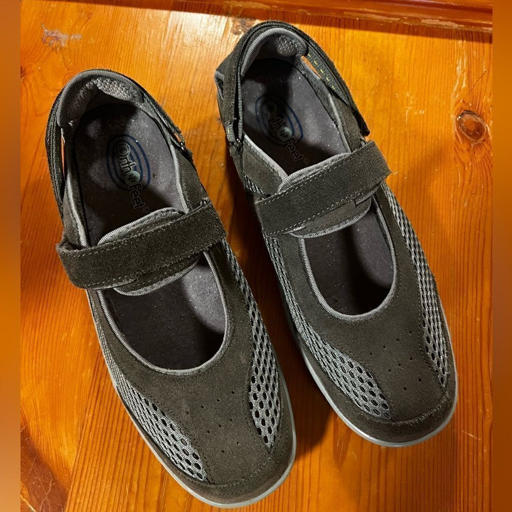 OrthoFeet Sanibel Mary Jane Gray Orthotic Shoes. Size 10B. Great Used Condition